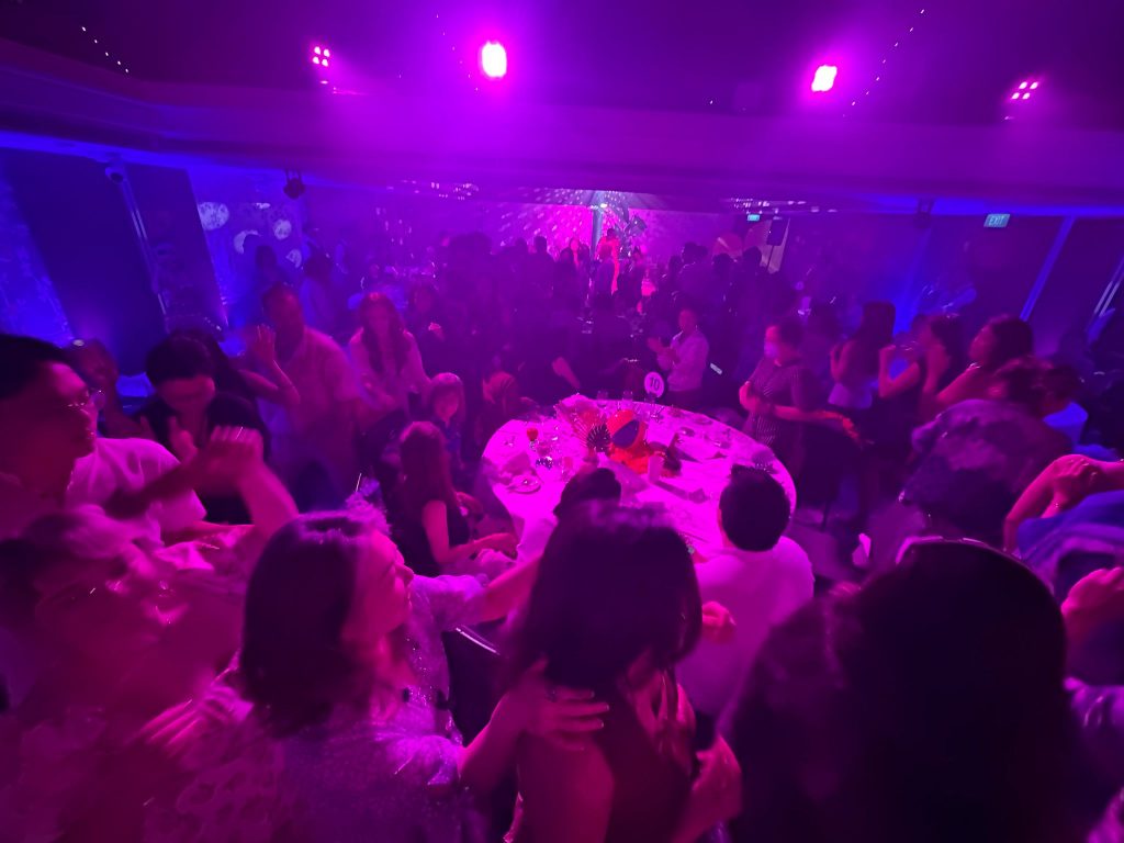 [Review] Sebastian Tan Steals the Show in Dream Academy's Wild Divorce Party Dinner Theatre - Alvinology
