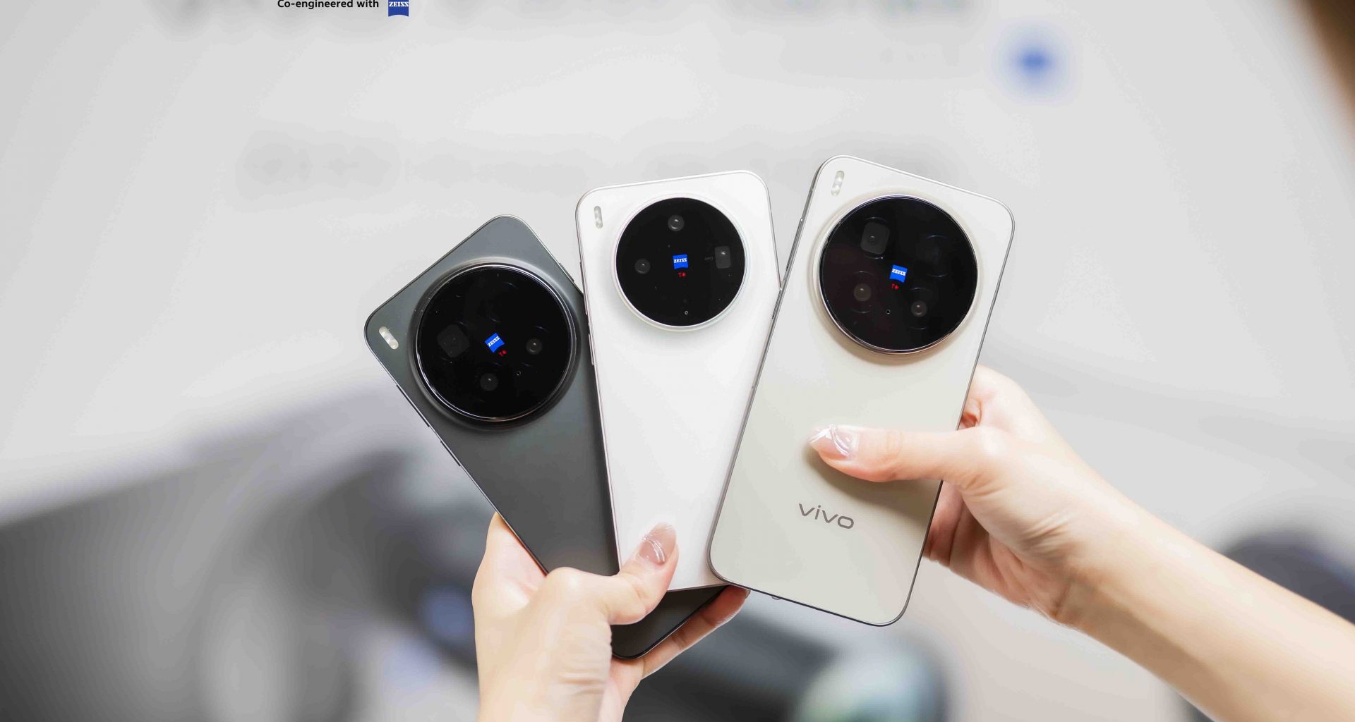 vivo X300 Series Launches in Singapore with 200 MP ZEISS Ultra-Clear Imaging and First CASETiFY Limited-Edition Collaboration - Alvinology