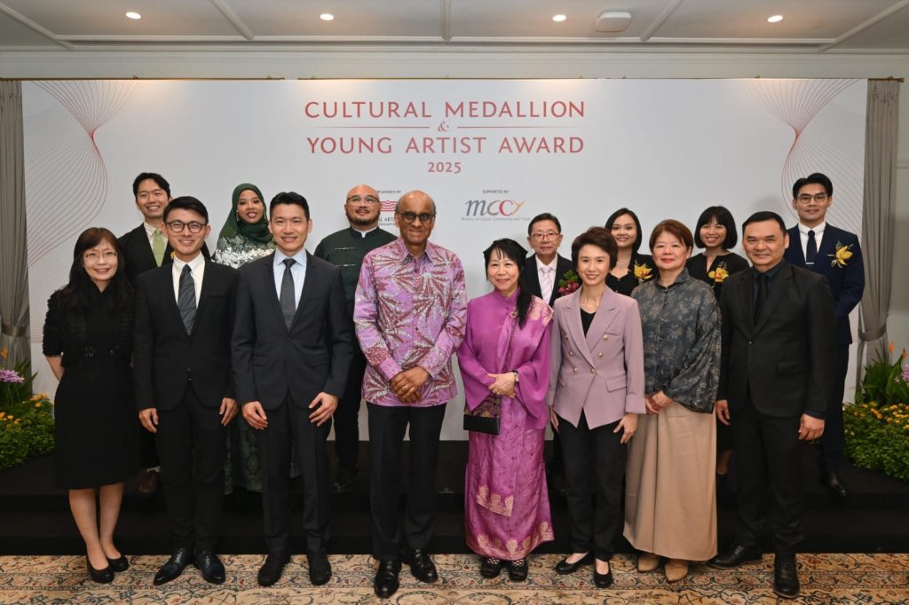 Seven Artists Honoured with Cultural Medallion and Young Artist Award as Singapore Marks 60 Years of Nationhood - Alvinology