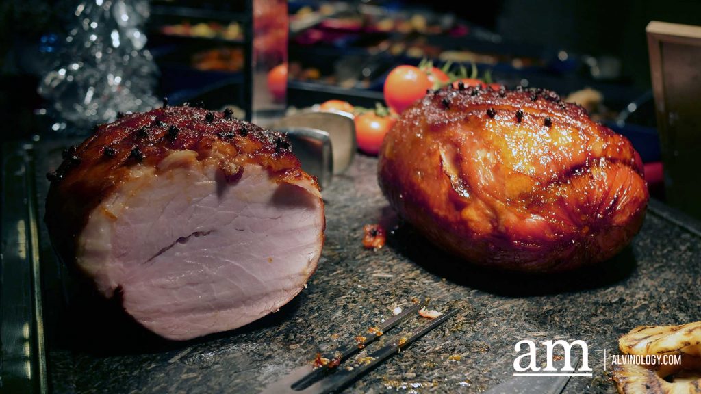 [REVIEW] From Christmas Snickers Cake to Live Grills, Your Ultimate Holiday Feast Awaits at Oscar's at Conrad Singapore Marina Bay - Alvinology
