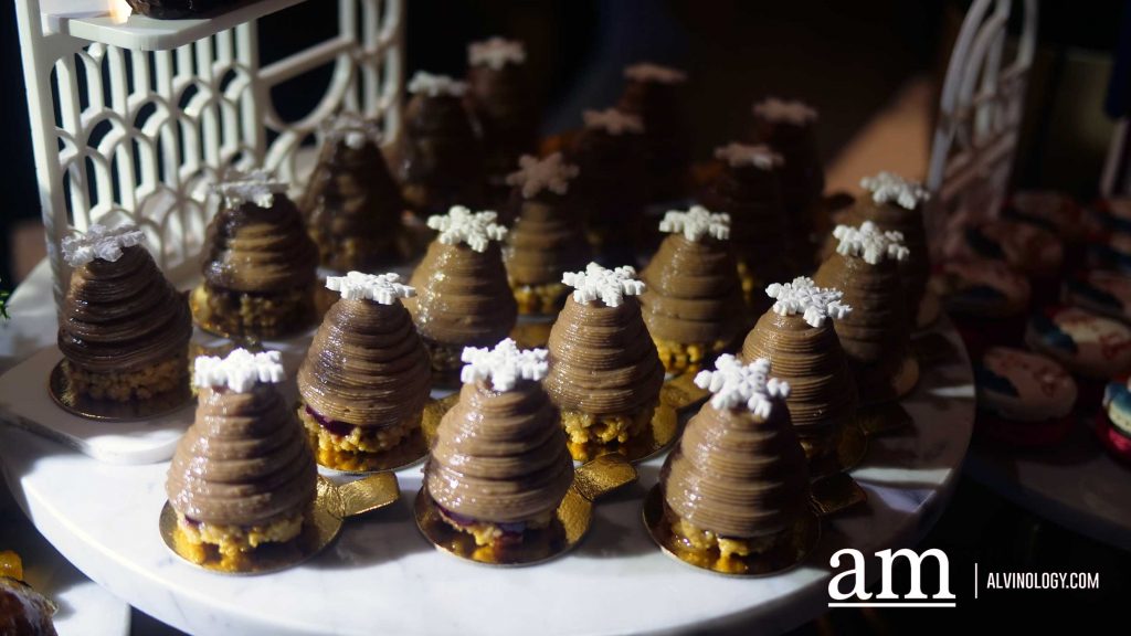 Fairmont Singapore Makes Christmas Feasting Effortless with 2025 'Christmas at Home' Collection, Including an Authentic Italian Home Feast by Prego - Alvinology