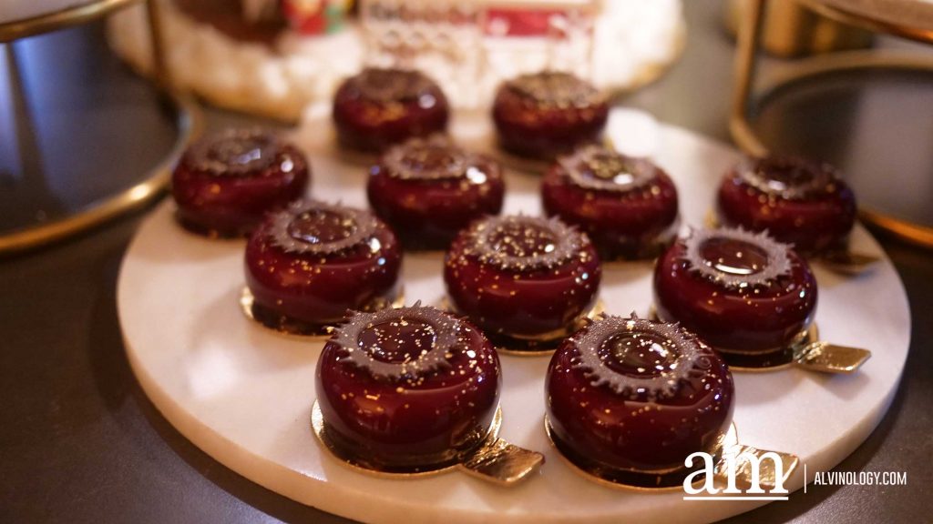 Fairmont Singapore Makes Christmas Feasting Effortless with 2025 'Christmas at Home' Collection, Including an Authentic Italian Home Feast by Prego - Alvinology