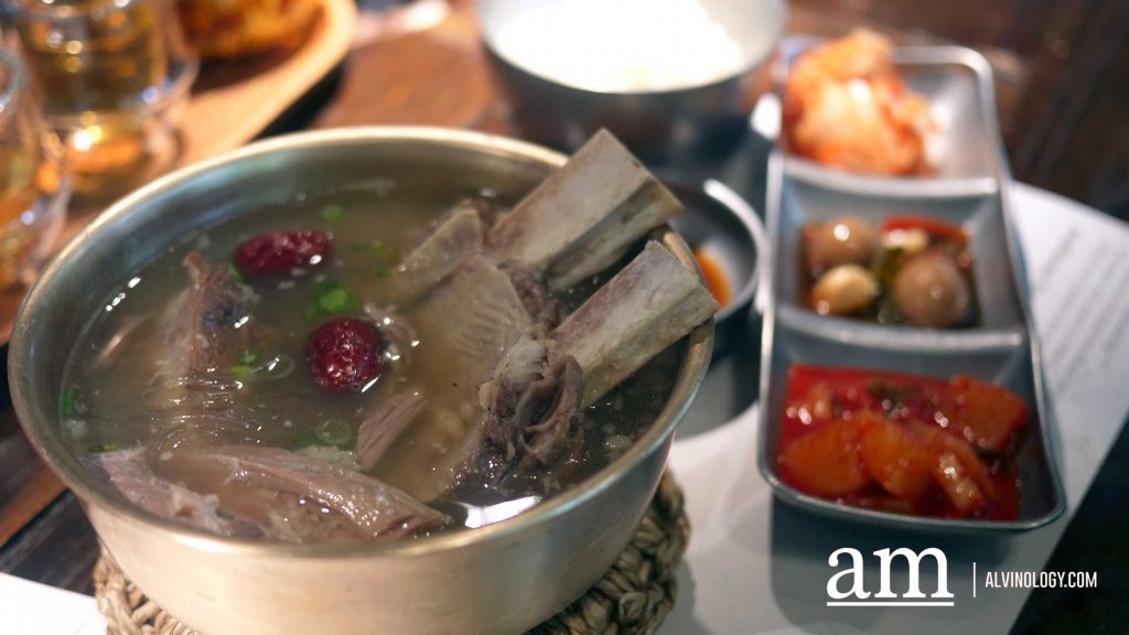 [Review] GOCHU Singapore: A Smoky, Cave-Style Korean BBQ Hideout at Orchid Country Club - Alvinology