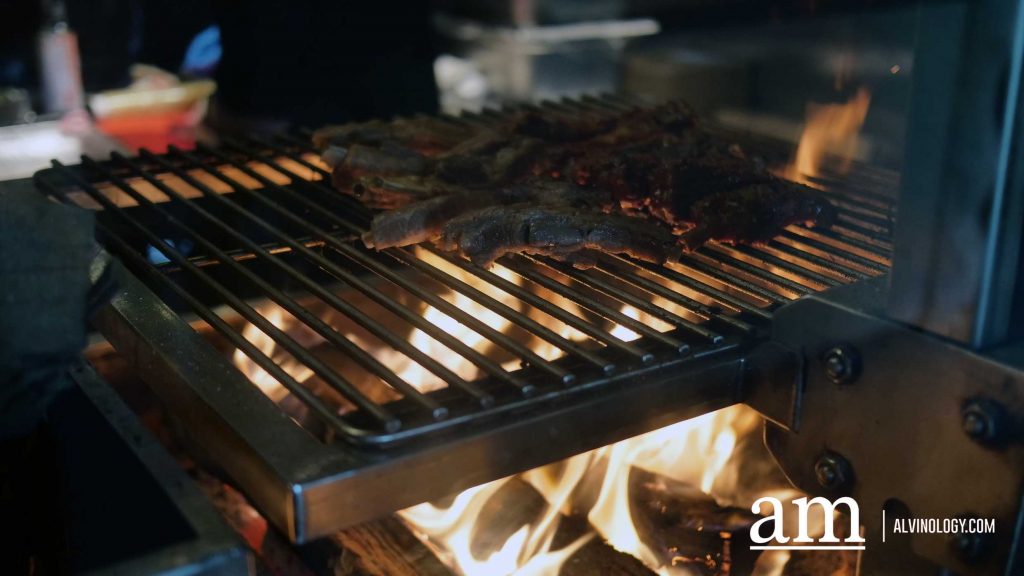 [Review] GOCHU Singapore: A Smoky, Cave-Style Korean BBQ Hideout at Orchid Country Club - Alvinology
