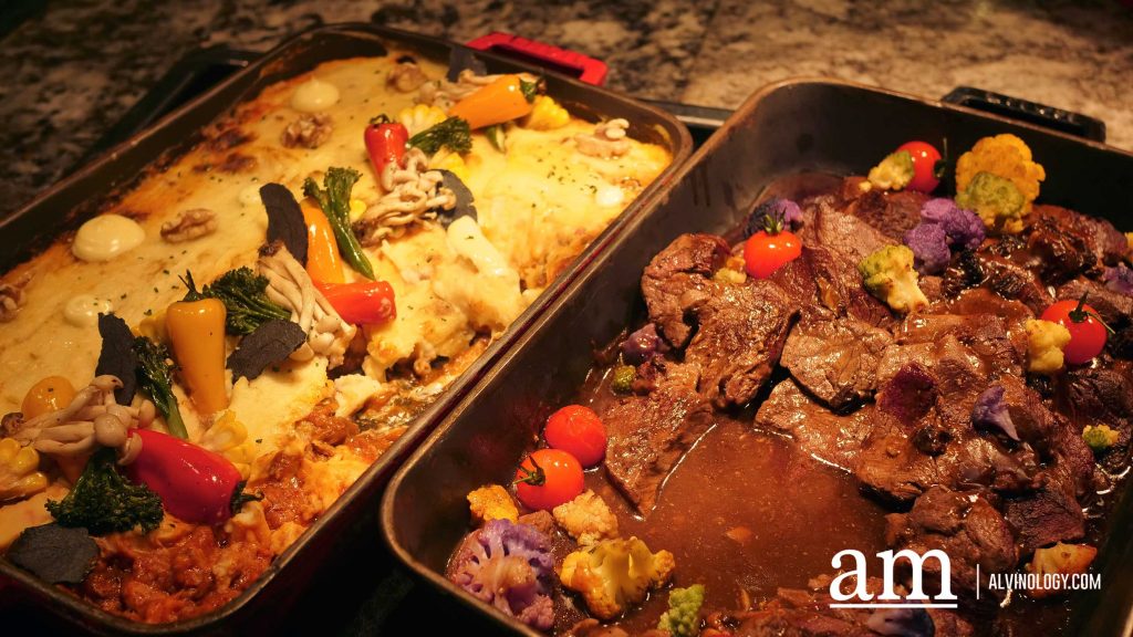 [Review] Ultimate Indulgence by the Watefront at Food Capital's Yuletide Festive Buffet, Featuring Christmas Roasts and Sinful Croffles - Alvinology