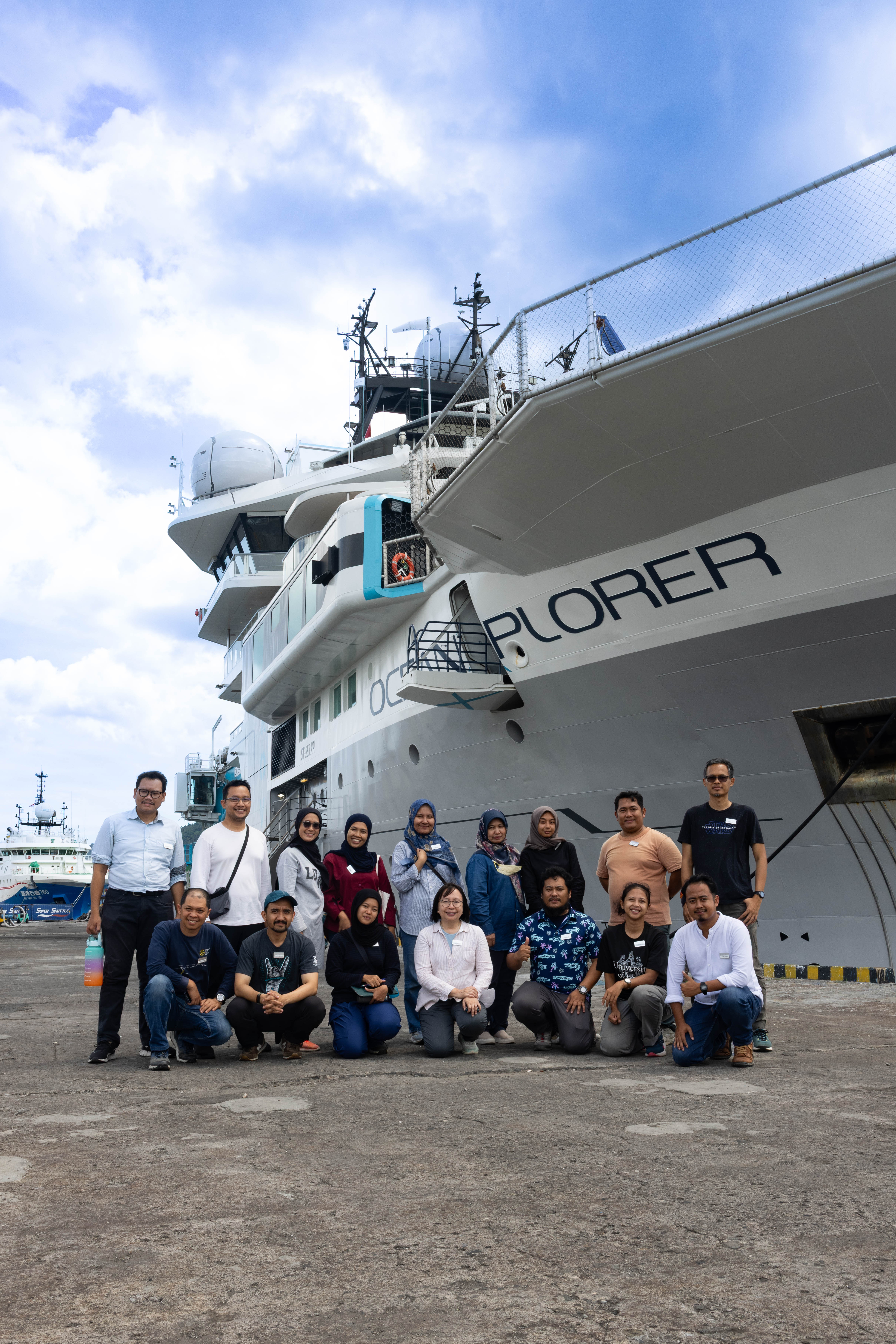 OceanX and BRIN Launch Expedition to Study Indonesia’s Hidden Seamount Worlds Science team members gather in Bitung before boarding OceanXplorer to begin the joint deep-sea expedition led by OceanX and BRIN.