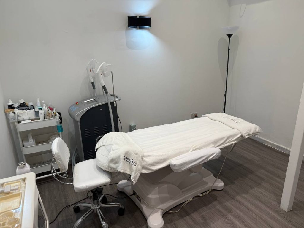 Refresh and Hydrate Your Skin in 30 Minutes with EstheClinic’s AquaPure Facial - Alvinology