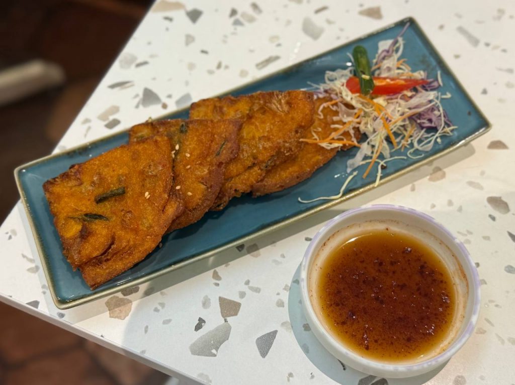 [Review] Chegoya x Pizza Maru at Plaza Singapura Lets You Enjoy Korean Hotstone Rice and Iconic Pizzas Together - Alvinology
