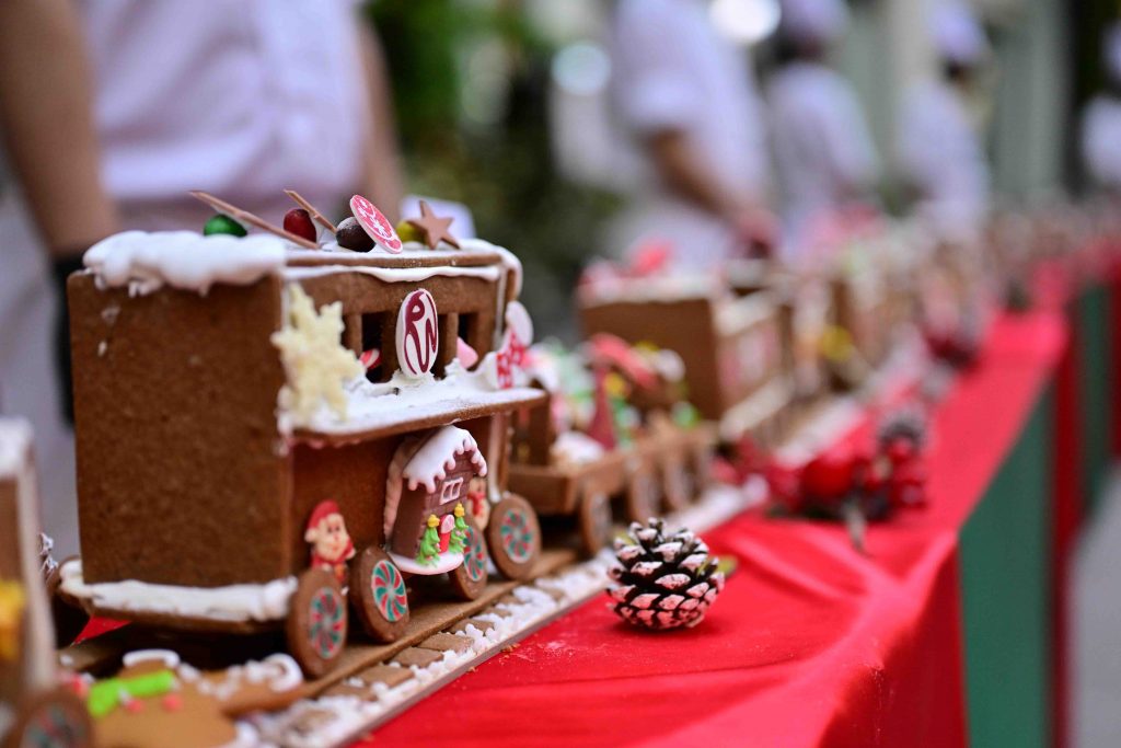 Resorts World Sentosa Rings in the “Season of Good” with Seniors and Singapore’s Longest Gingerbread Train - Alvinology
