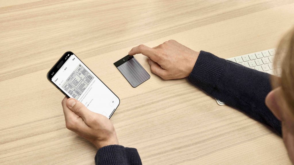 Plaud Note Pro Launches in Singapore, Introducing Real-Time Human–AI Alignment for Smarter Note-Taking Plaud Note Pro Launches in Singapore, Introducing Real-Time Human–AI Alignment for Smarter Note-Taking - Alvinology