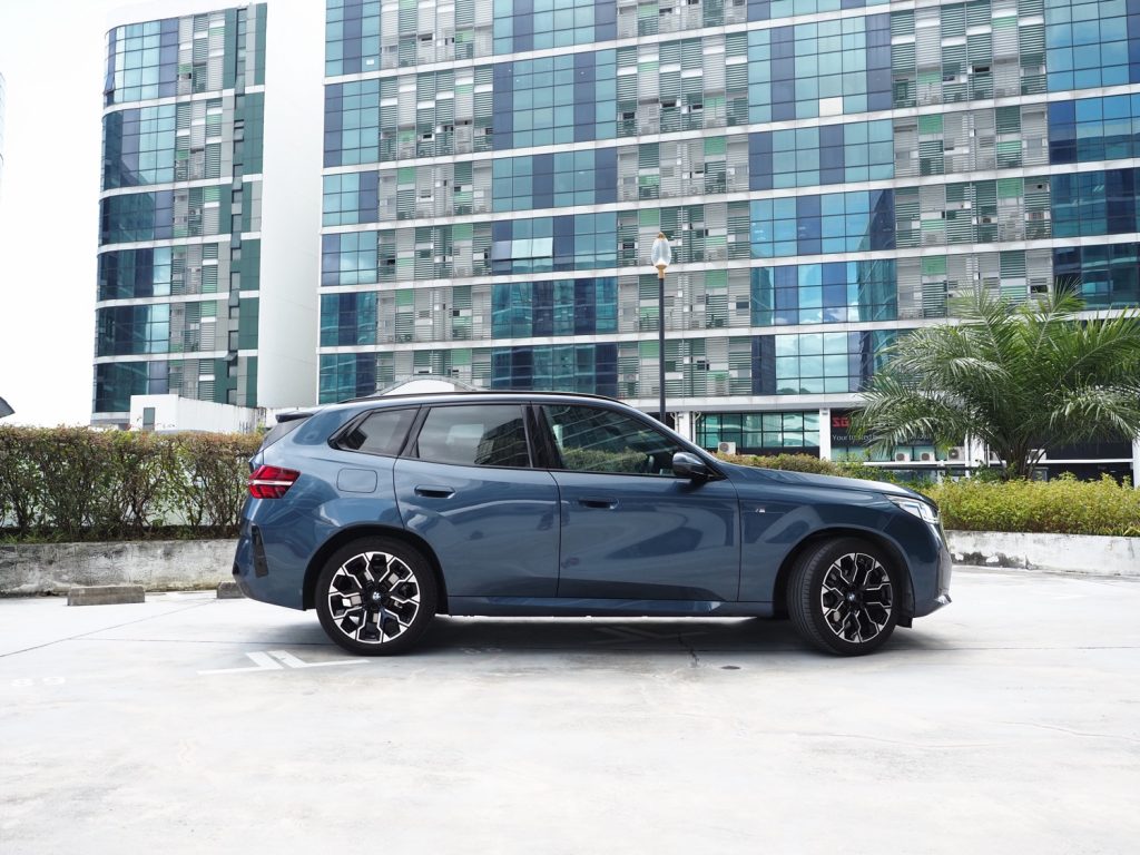 [Car Review] 2025 BMW X3: Quintessential BMW - Alvinology