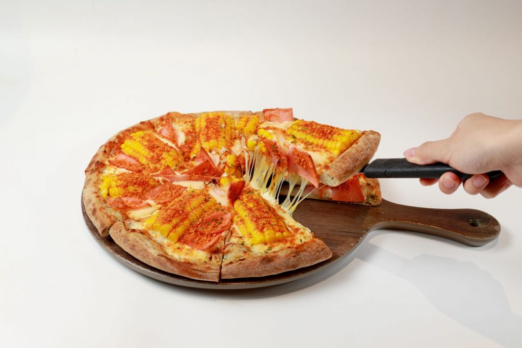 [Review] Chegoya x Pizza Maru at Plaza Singapura Lets You Enjoy Korean Hotstone Rice and Iconic Pizzas Together - Alvinology