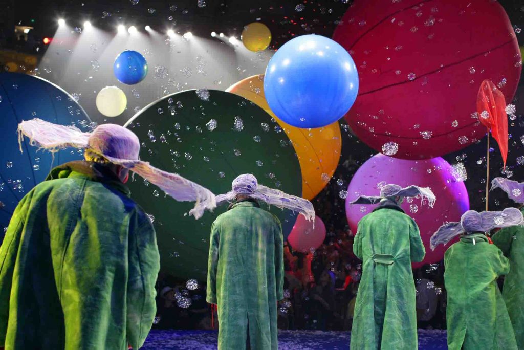 Slava’s Snowshow Returns to Singapore: The Olivier Award-Winning Spectacle Takes Over Marina Bay Sands in July 2026 - Alvinology