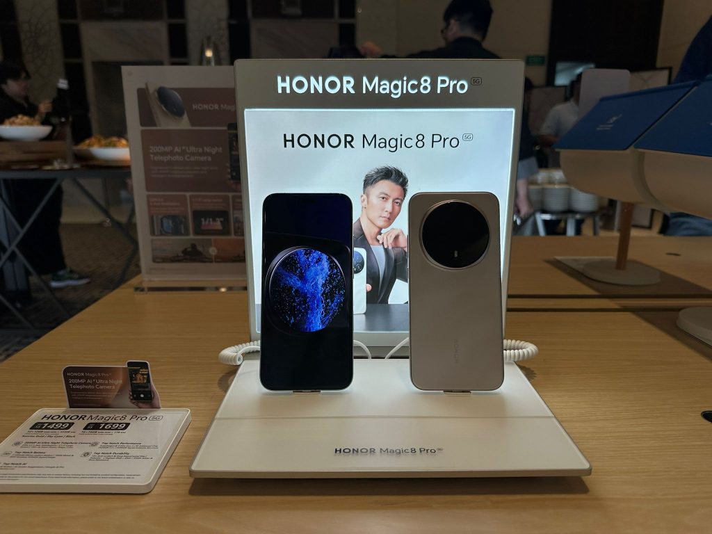HONOR Magic8 Pro Lands in Singapore with Flagship Specs and Generous Pre-Order Gifts HONOR Magic8 Pro Lands in Singapore with Flagship Specs and Generous Pre-Order Gifts - Alvinology