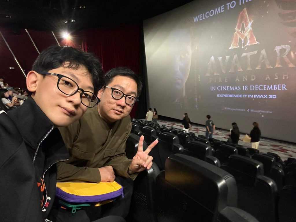 [Review] Avatar: Fire and Ash (2025): James Cameron delivers another Immersive Blockbuster Experience that Dazzles more than it Surprises - Alvinology