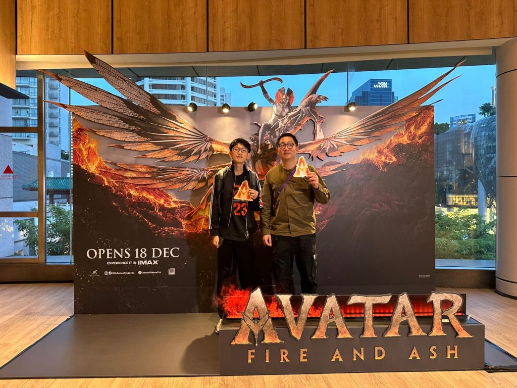 [Review] Avatar: Fire and Ash (2025): James Cameron delivers another Immersive Blockbuster Experience that Dazzles more than it Surprises - Alvinology