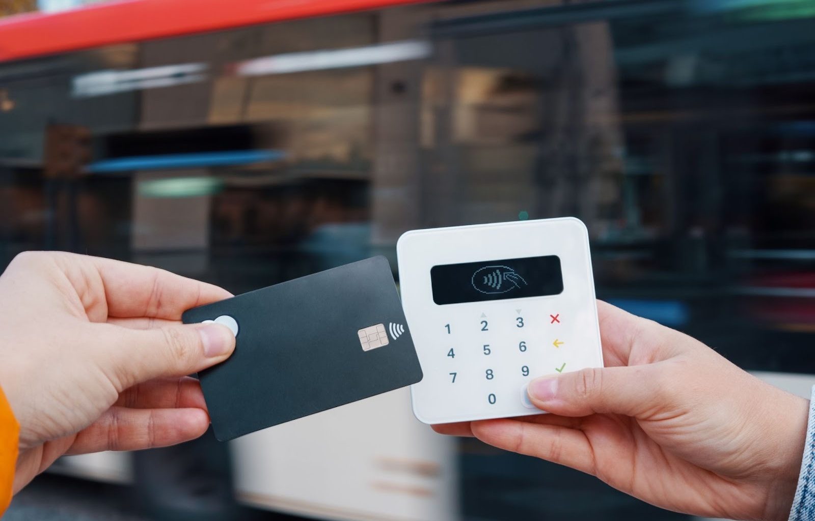 How to Choose the Right Payment Terminal for Your Business in 2025 - Alvinology