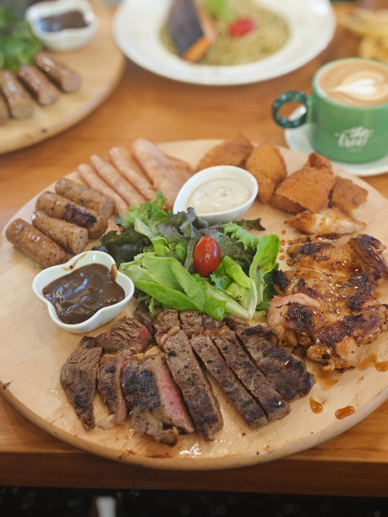 [Review] From Chinese-style Burgers to Matcha Yoghurt, We Checked Out the 5 Newest F&B Offerings at Pasir Ris Mall - Alvinology