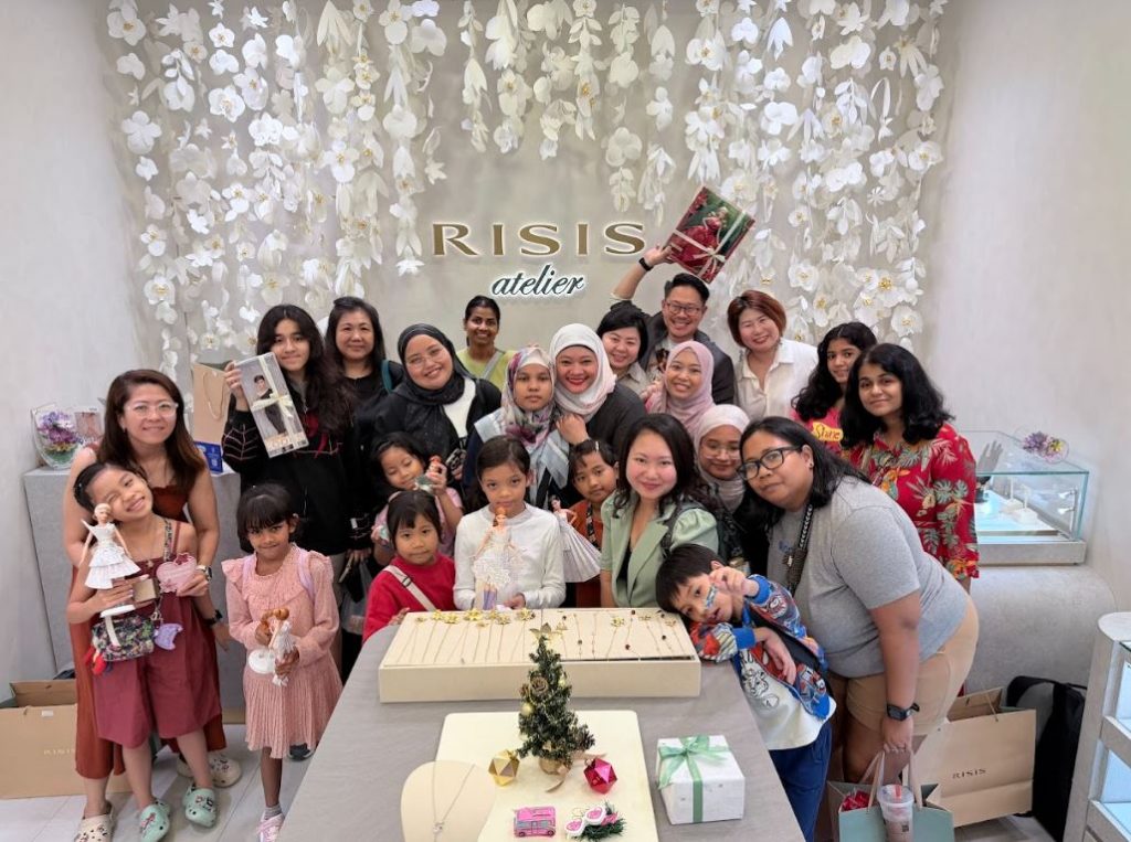 RISIS and Daughters Of Tomorrow Celebrate Christmas Through Heartfelt Gift Exchange - Alvinology