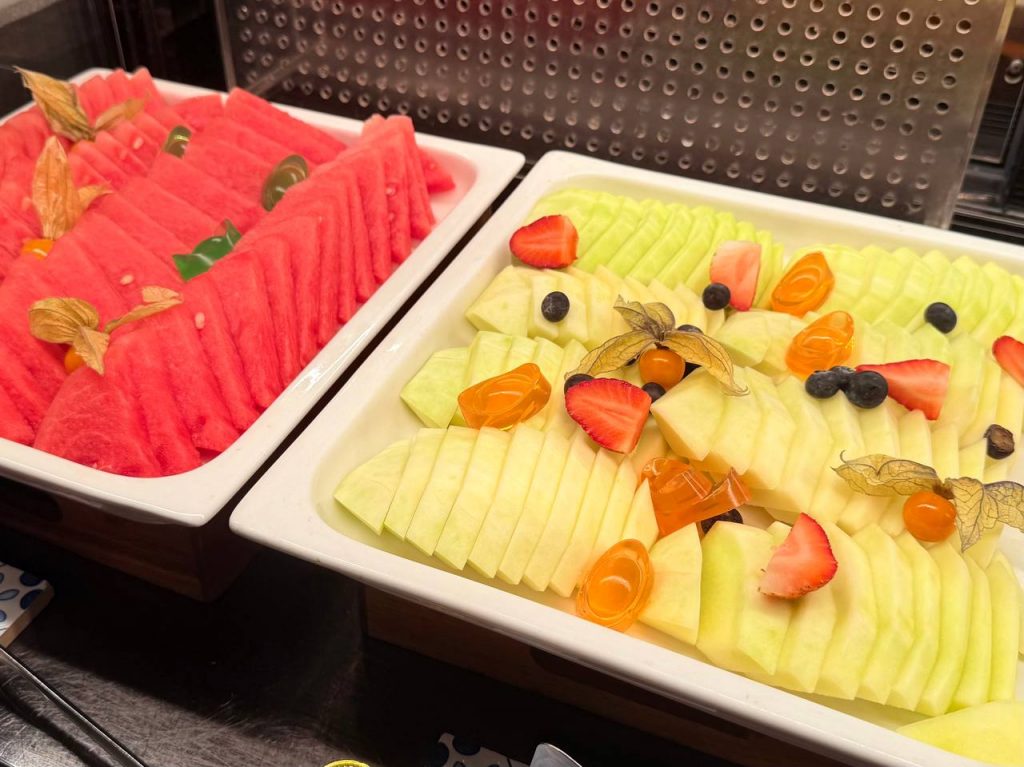 A Festive CNY Buffet Experience with Rooftop Views at Verandah Rooftop Rotisserie - Alvinology