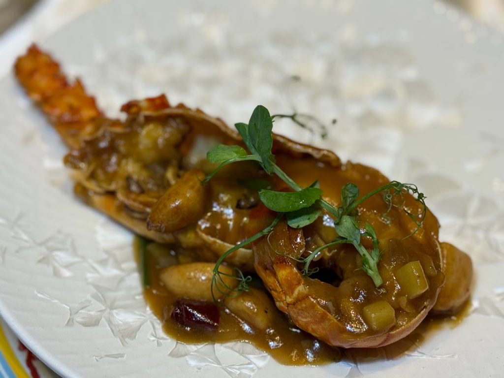 Indulge in a Luxurious Seafood Feast at Tien Court this Chinese New Year Indulge in a Luxurious Seafood Feast at Tien Court this Chinese New Year - Alvinology