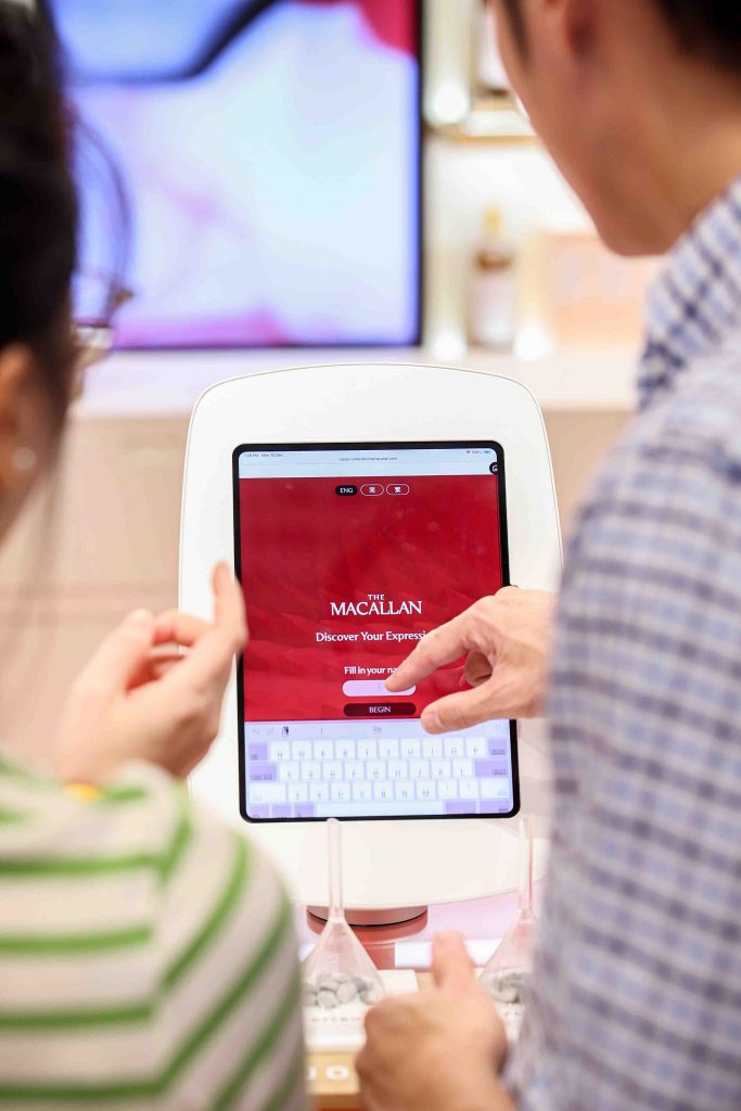 The Macallan Unveils Its First Multisensorial Shop-in-Shop at Singapore Changi Airport - Alvinology
