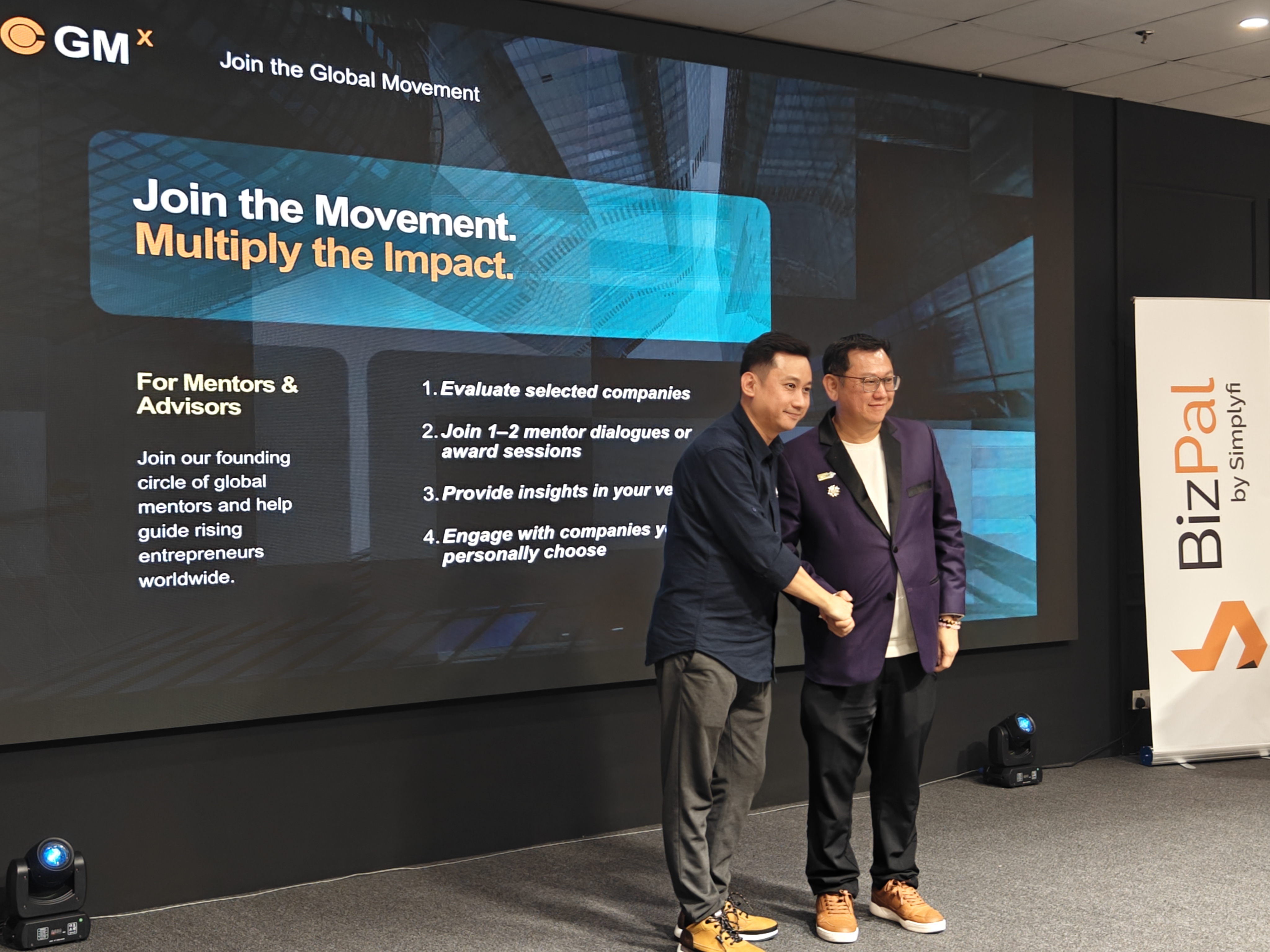 "No Data, No Talk": How Data Fundraising Is Redefining SME Growth in ASEAN BizPal Head of Innovation, Wayne, announcing the soft launch of the Global Mentorship Exchange (GMx) alongside Dato’ Jacky of Asia Success Media Group during Day 3 of the Data Fundraising Masterclass in Kuala Lumpur.