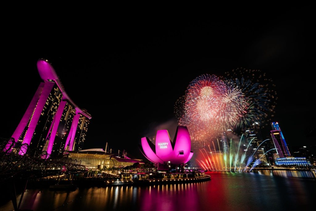 Marina Bay Singapore Countdown 2026 Lights Up the New Year with Dazzling Fireworks and Festive Celebrations - Alvinology