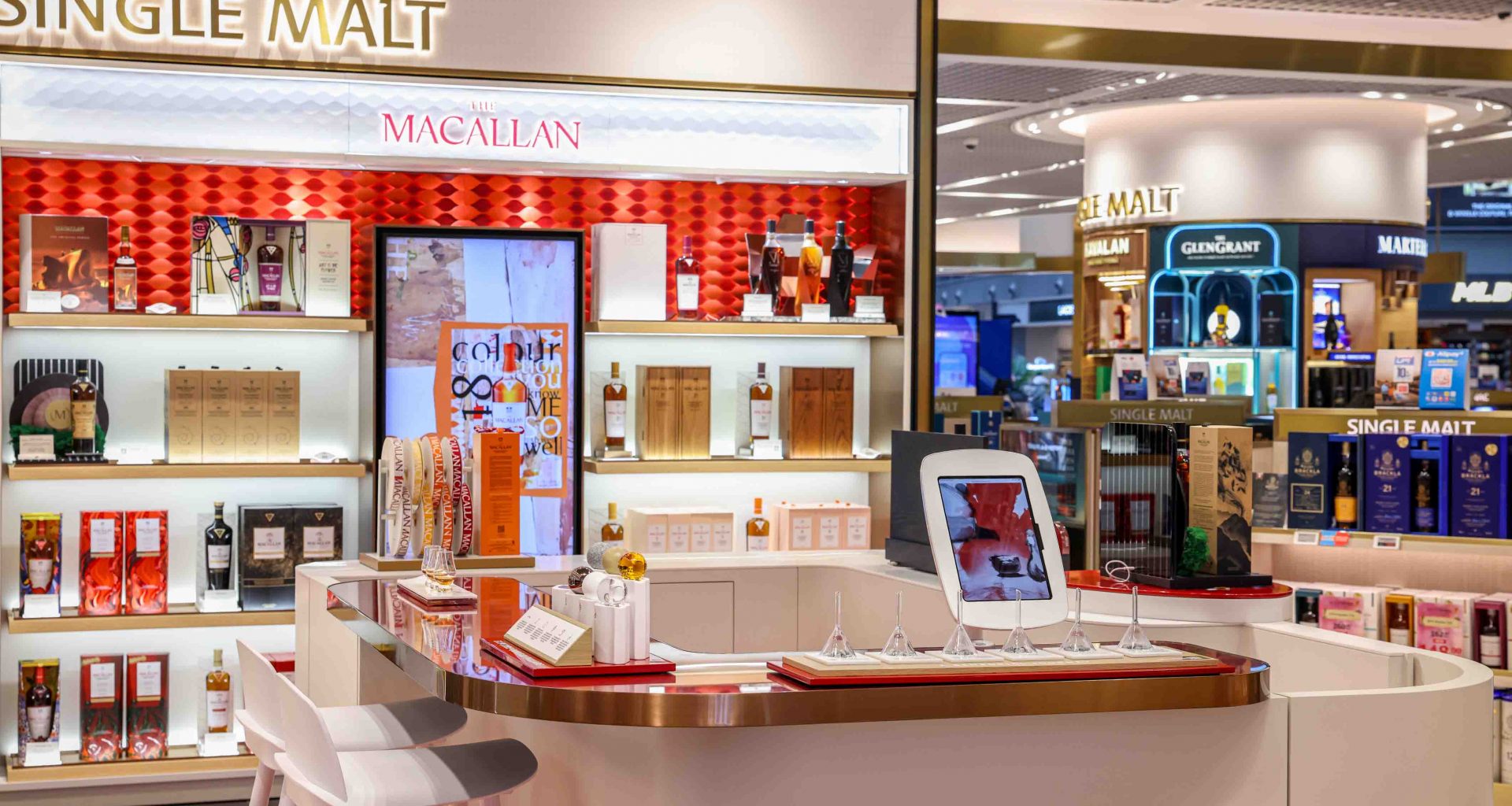 The Macallan Unveils Its First Multisensorial Shop-in-Shop at Singapore Changi Airport - Alvinology