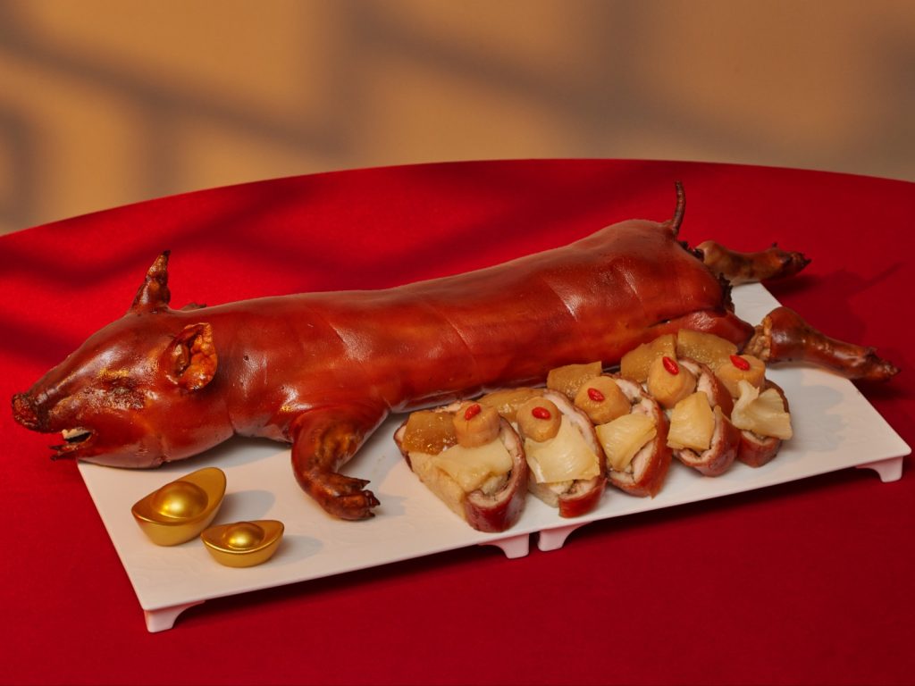 [Review] Golden Peony’s Dragon-Shaped Perch, Gold Flakes Yu Sheng and Flambéed Suckling Pig Presents A Refined Cantonese Feast for the Year of the Horse - Alvinology