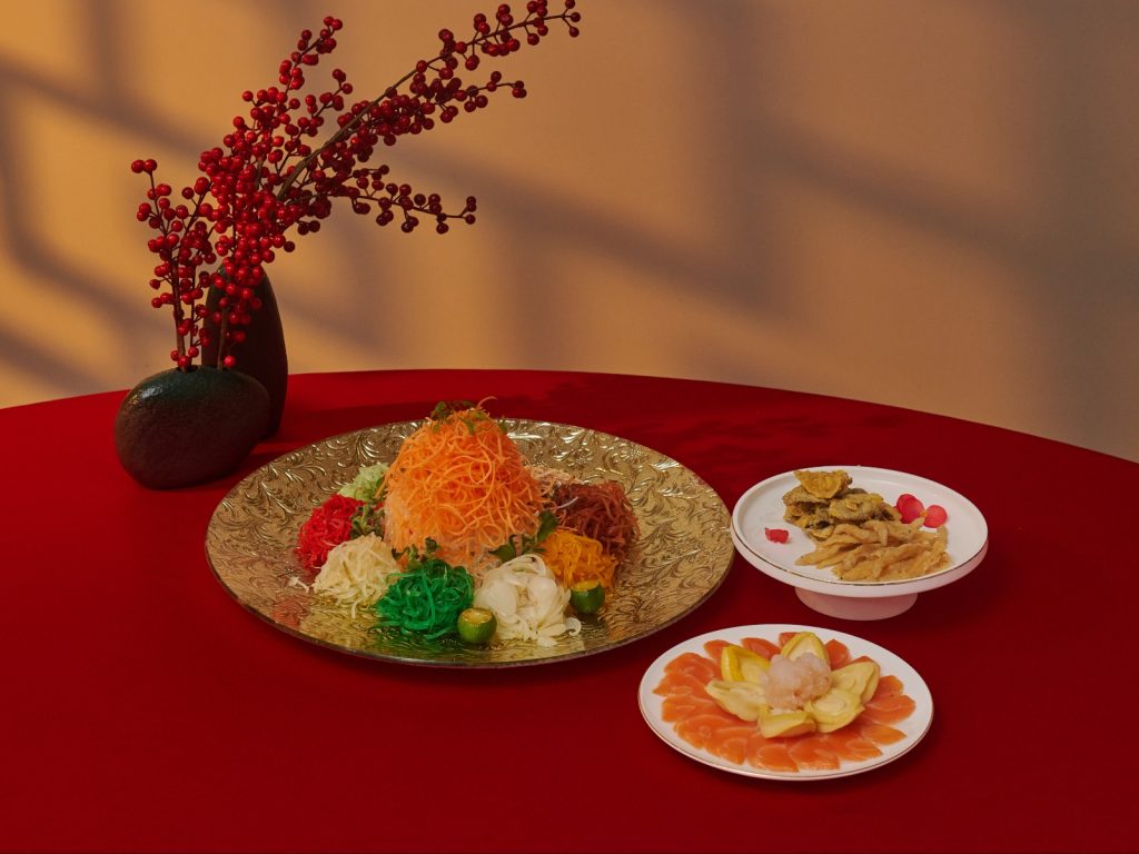 [Review] Golden Peony’s Dragon-Shaped Perch, Gold Flakes Yu Sheng and Flambéed Suckling Pig Presents A Refined Cantonese Feast for the Year of the Horse - Alvinology
