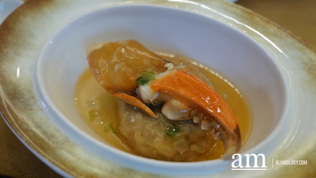 [Review] Golden Peony’s Dragon-Shaped Perch, Gold Flakes Yu Sheng and Flambéed Suckling Pig Presents A Refined Cantonese Feast for the Year of the Horse - Alvinology