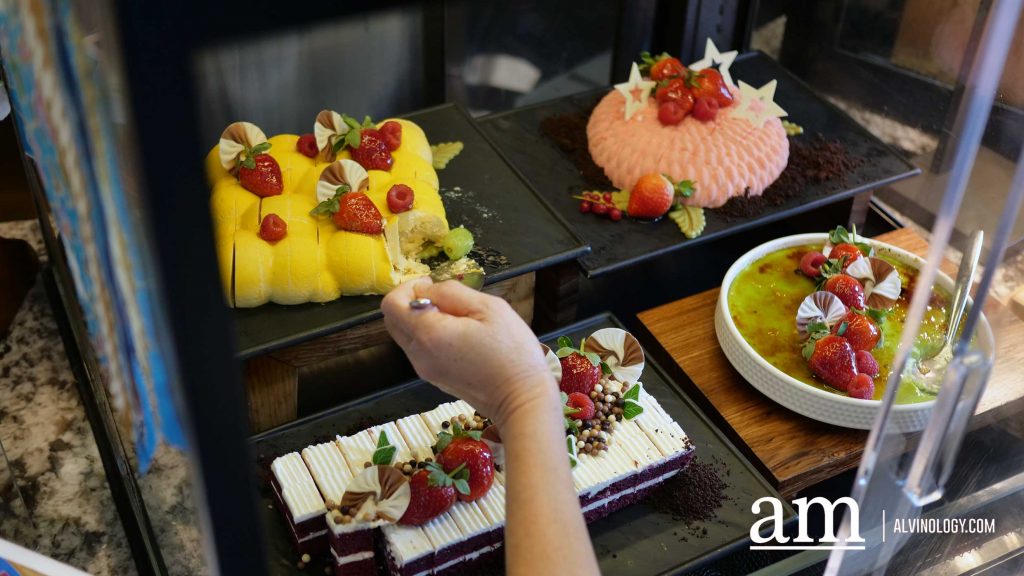 [Review] Rediscovering Peranakan Classics at Grand Copthorne Waterfront’s New Peranakan Buffet Spread - Alvinology