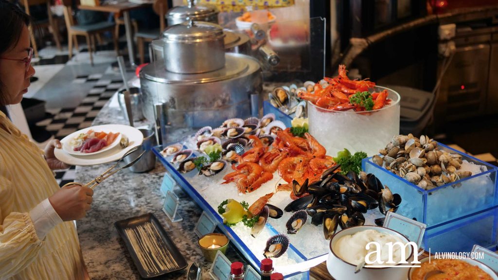 [Review] Rediscovering Peranakan Classics at Grand Copthorne Waterfront’s New Peranakan Buffet Spread - Alvinology