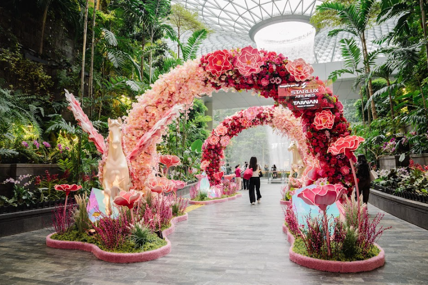 Changi Airport and Jewel Ring in the Year of the Horse with Spectacular Displays and Festive Experiences - Alvinology