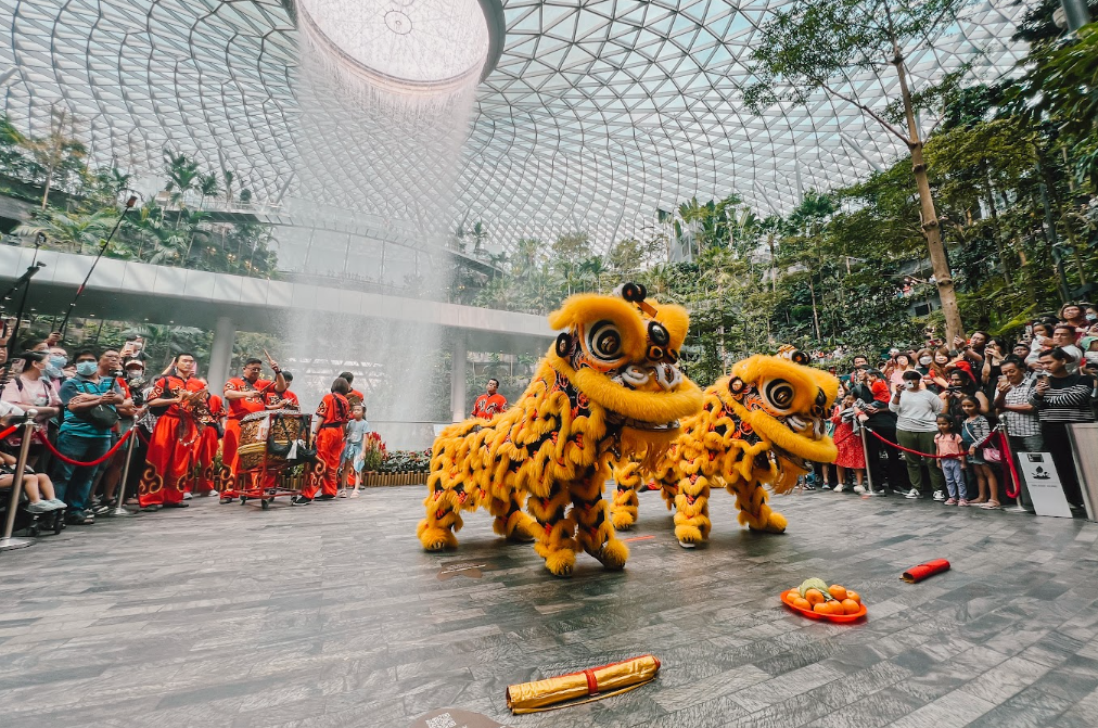 Changi Airport and Jewel Ring in the Year of the Horse with Spectacular Displays and Festive Experiences Changi Airport and Jewel Ring in the Year of the Horse with Spectacular Displays and Festive Experiences - Alvinology