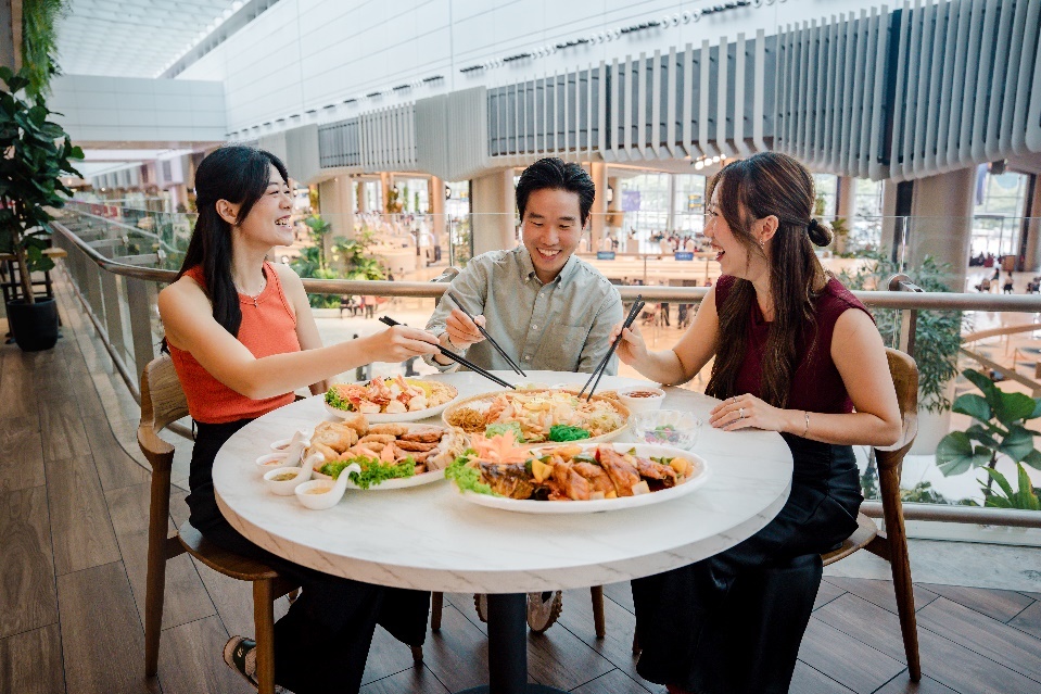 Changi Airport and Jewel Ring in the Year of the Horse with Spectacular Displays and Festive Experiences Changi Airport and Jewel Ring in the Year of the Horse with Spectacular Displays and Festive Experiences - Alvinology