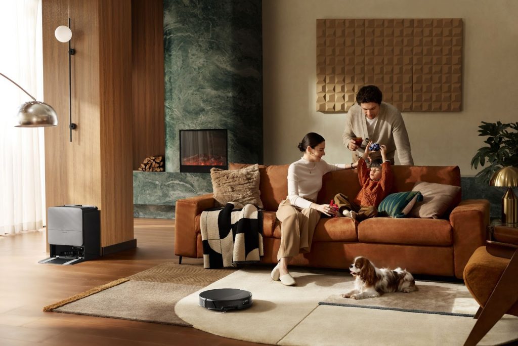 Roborock pushes the boundaries of home cleaning tech with Saros Rover and Saros 20 Series debut at CES 2026 - Alvinology