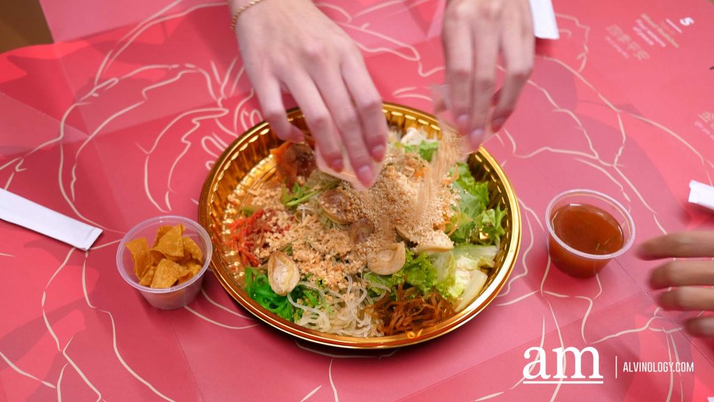 Swensen’s Unveils 1.2kg Giant Gold Bar Ice Cream Cake and Abalone Yu Sheng for Lunar New Year Swensen’s Unveils 1.2kg Giant Gold Bar Ice Cream Cake and Abalone Yu Sheng for Lunar New Year - Alvinology