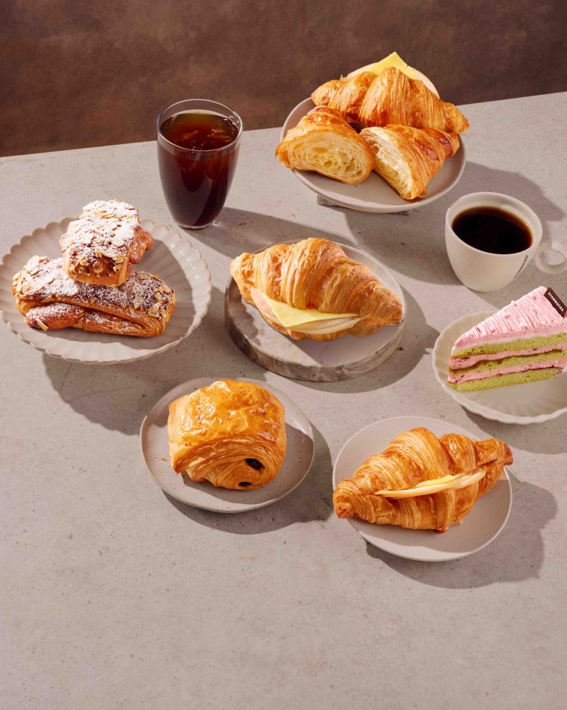 Starbucks Welcomes Spring with Singapore-Exclusive Hojicha Drinks and Charming New Collections Starbucks Welcomes Spring with Singapore-Exclusive Hojicha Drinks and Charming New Collections - Alvinology