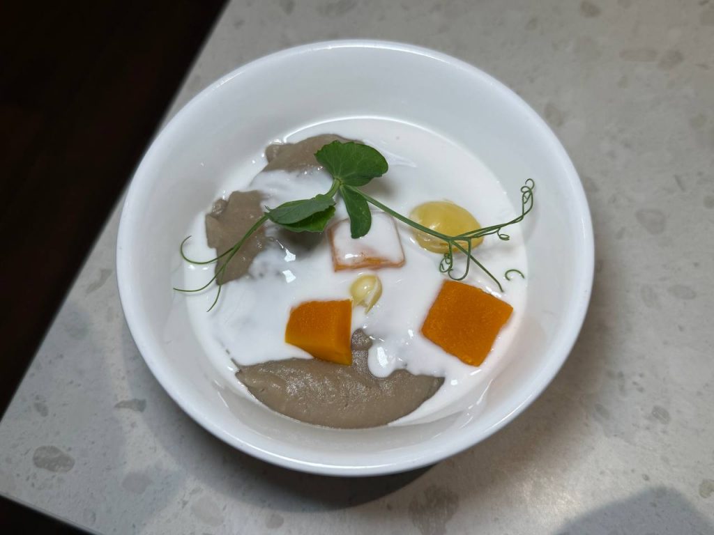 [Review] An Unlimited Taste of Local Flavours at Tanglin Cookhouse at just $29.90 - Alvinology