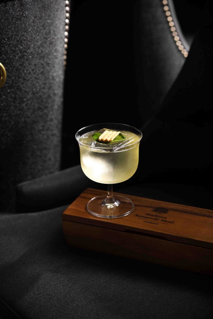 Firefly Bar at Sindhorn Kempinski Hotel Bangkok Unveils New Cocktail Menu “In Pursuit of the Firefly” Firefly Bar at Sindhorn Kempinski Hotel Bangkok Unveils New Cocktail Menu “In Pursuit of the Firefly” - Alvinology
