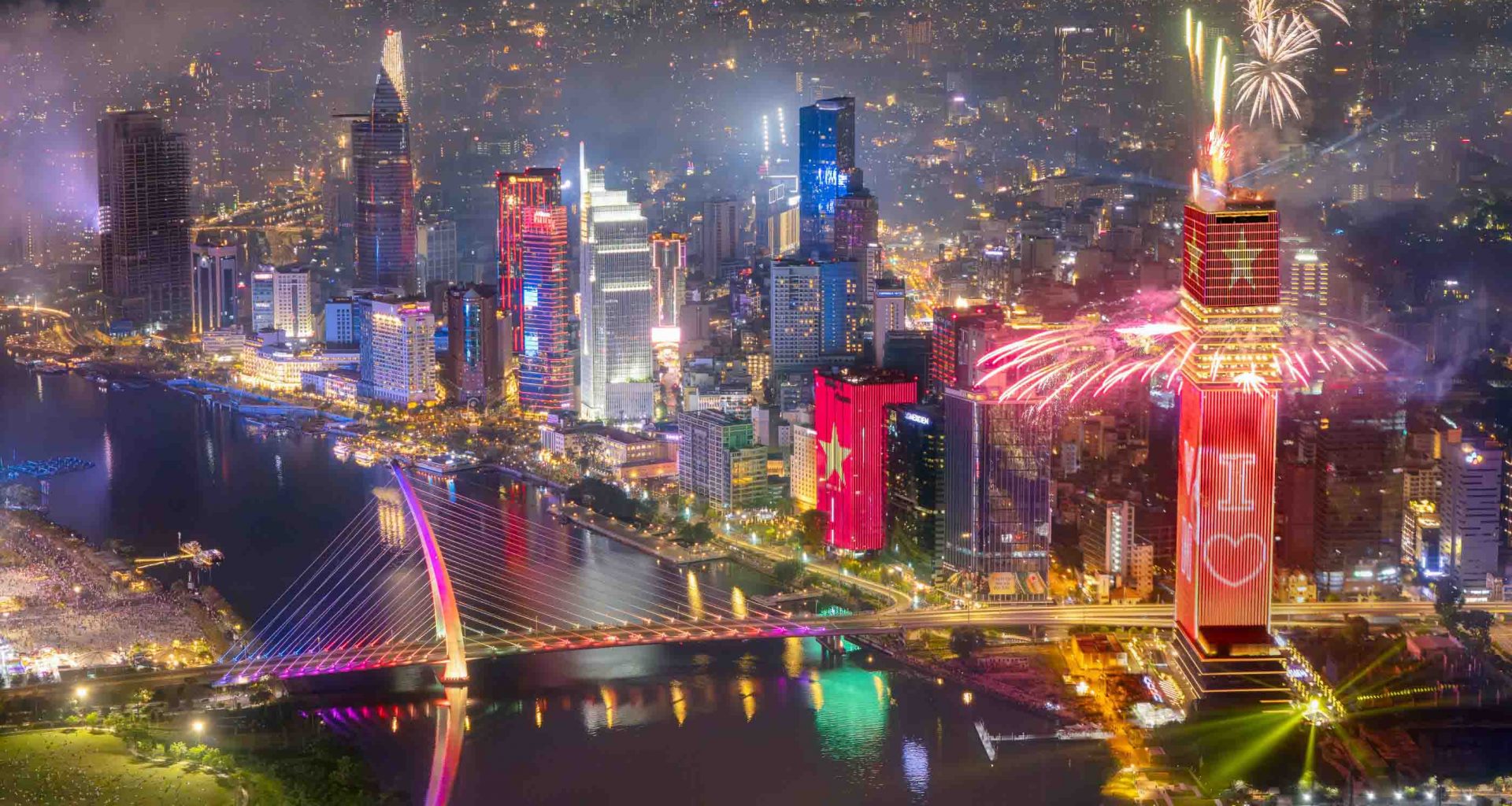 Saigon Marina IFC Lights Up Ho Chi Minh City Skyline on Lunar New Year’s Eve - Alvinology