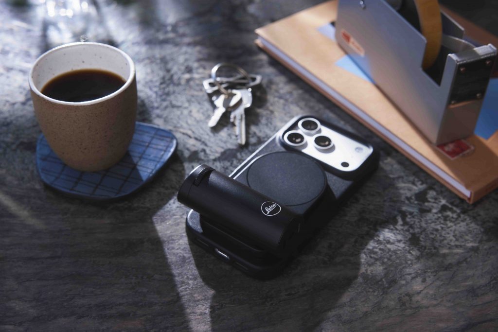 Leica Unveils LUX Case for iPhone 17 Pro and Pro Max, Merging Style with Mobile Photography Precision - Alvinology