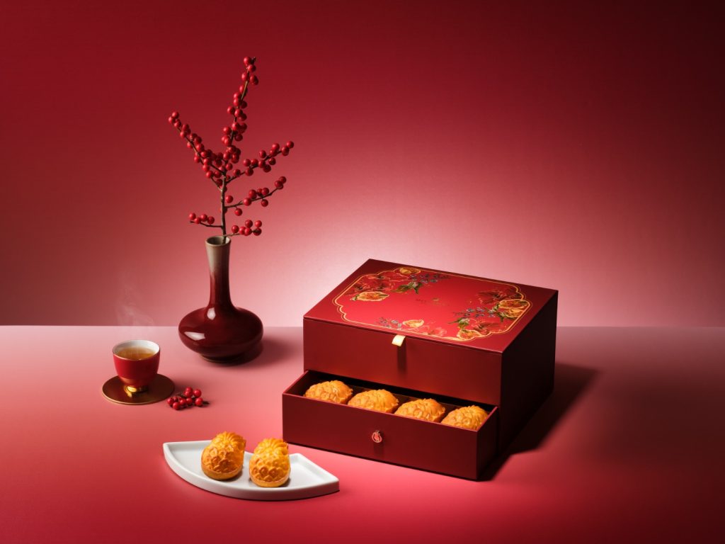 Indulge in a Prosperous New Year at Shangri-La Singapore with Exquisite Cantonese Menus, Horse-shaped Yu Sheng and Golden Takeaways Indulge in a Prosperous New Year at Shangri-La Singapore with Exquisite Cantonese Menus, Horse-shaped Yu Sheng and Golden Takeaways - Alvinology