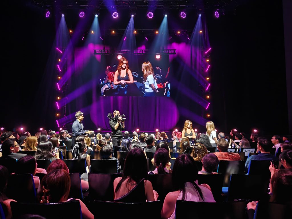 [Review] Now You See Me Live Trades Movie Magic for Real Time High Tech Tricks and Houdini Style Escapes, Wows Crowd in Singapore - Alvinology