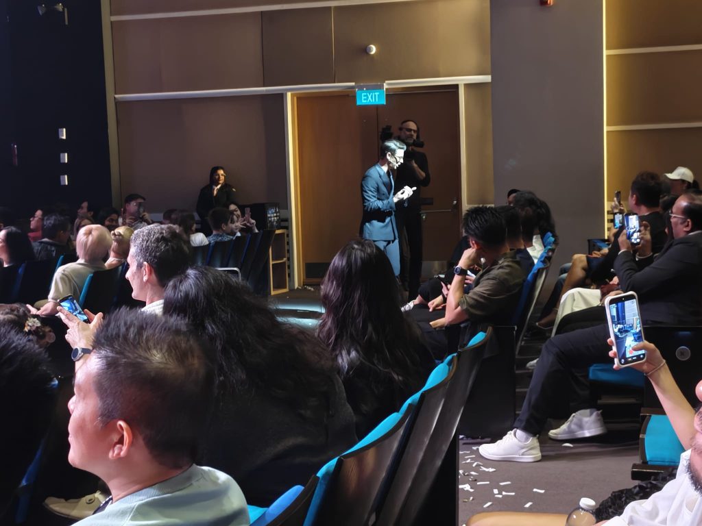 [Review] Now You See Me Live Trades Movie Magic for Real Time High Tech Tricks and Houdini Style Escapes, Wows Crowd in Singapore - Alvinology
