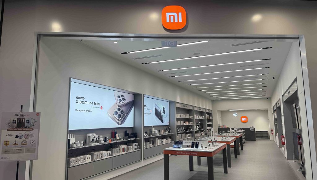 Xiaomi Opens New Store at Great World, Unveils Refreshed Outlet at Jurong Point - Alvinology