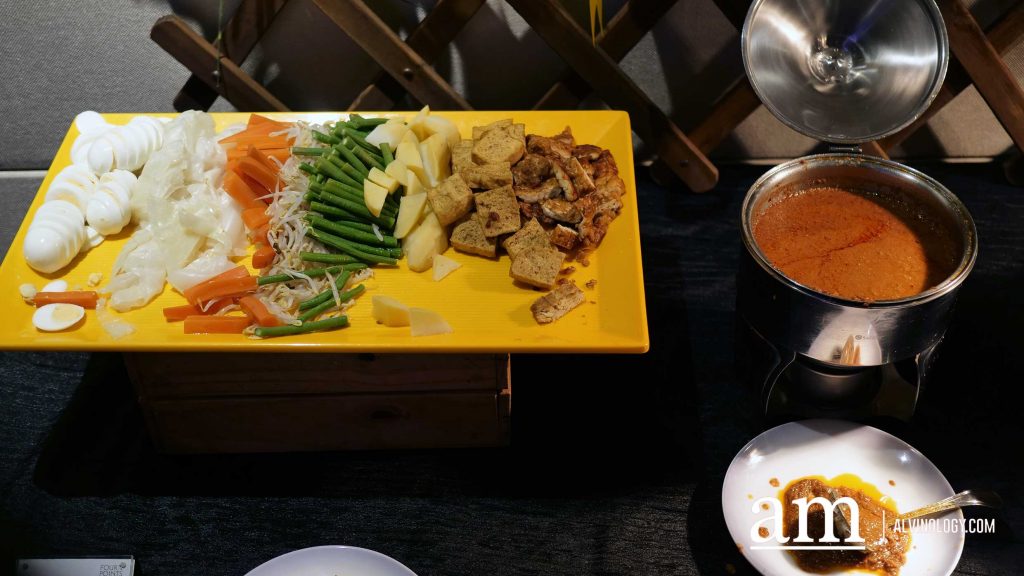 [GIVEAWAY + PROMO CODE] Under $50 Per Pax Kampung Style Iftar Buffet at Four Points by Sheraton Singapore, Riverview - Alvinology