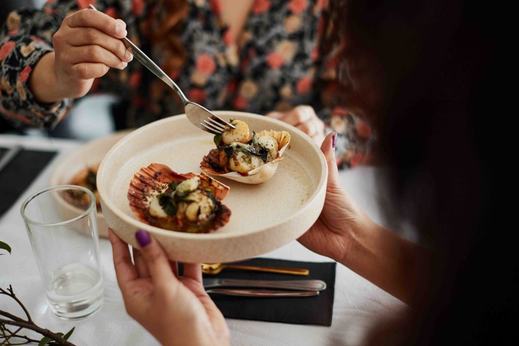 Tasmania Emerges as a Global Hotspot for Hyperlocal Food and Drink Experiences - Alvinology